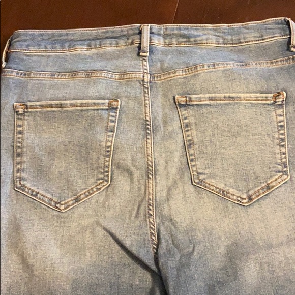 NWOT Forever 21+ Jean jeggins - Picture 5 of 5
